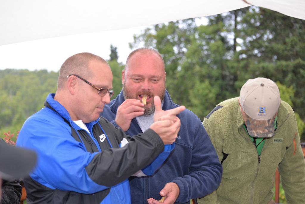Salmon Catcher Lodge Кенай Екстериор снимка