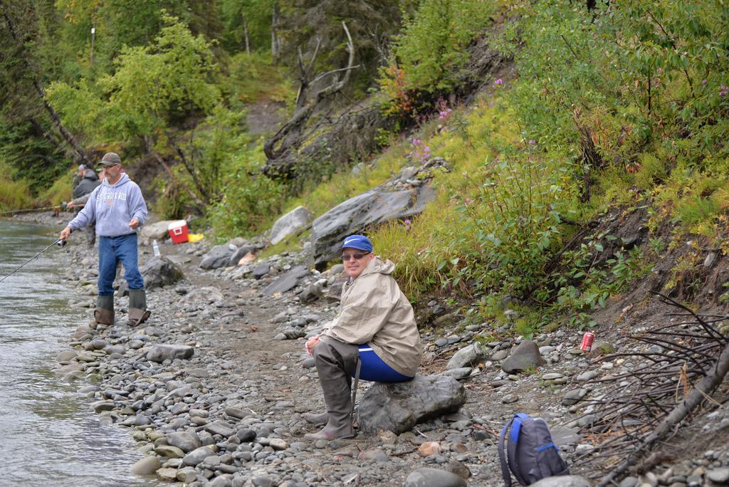 Salmon Catcher Lodge Кенай Екстериор снимка